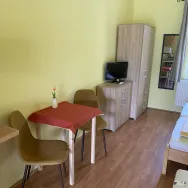 Sörkert Apartmanok