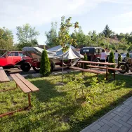 Zárt parkoló